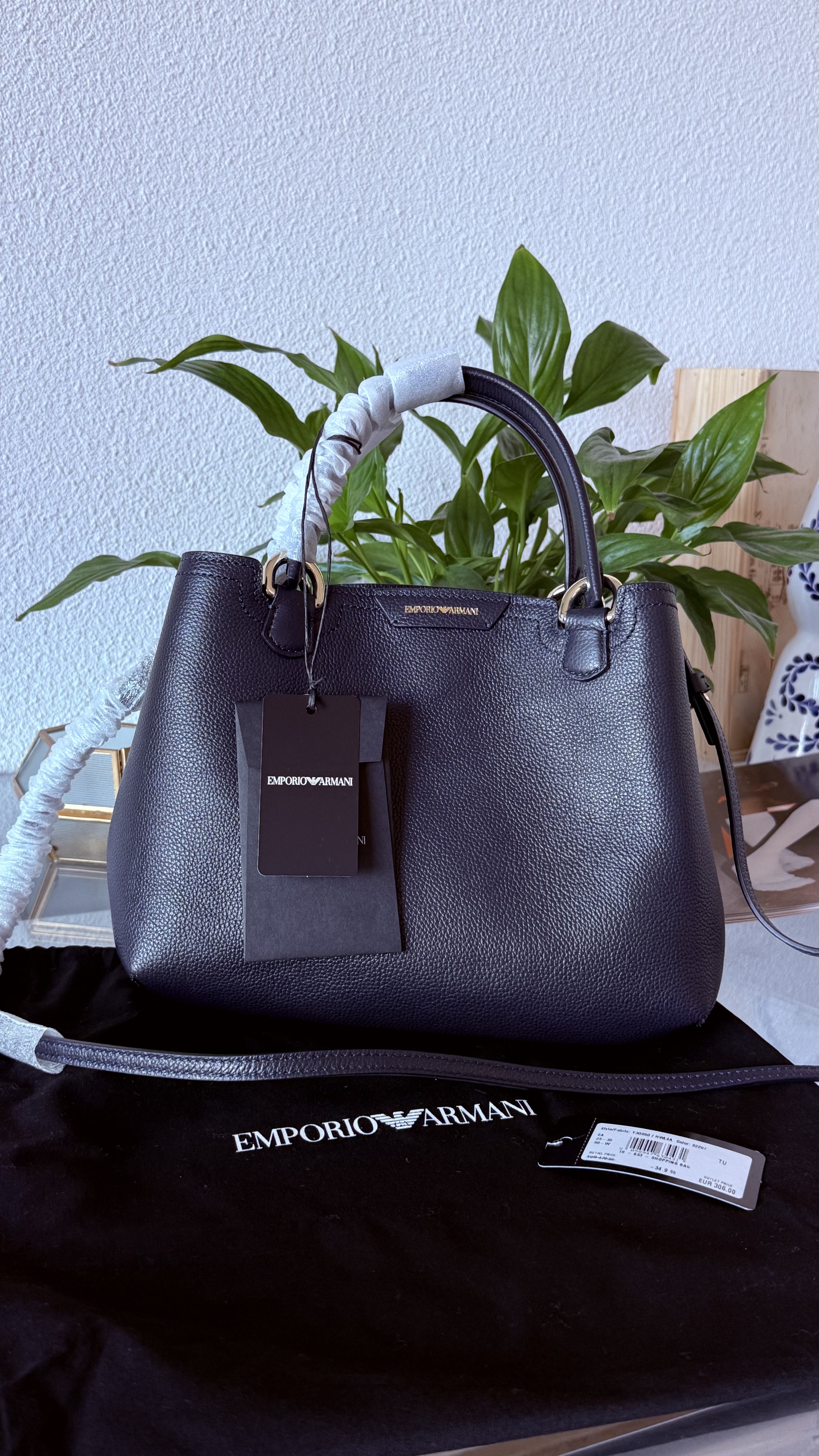 Handbag